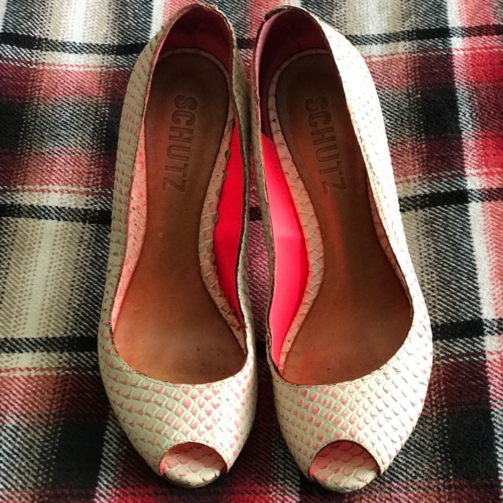 Schultz Heels - image 2